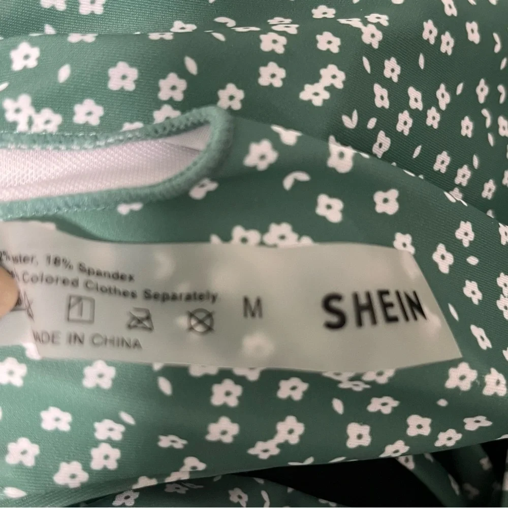 SHEIN Green and White Floral bandeau Bikini set